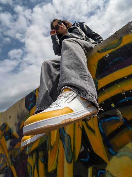 Adidași barefoot Barebarics Wave albi cu galben