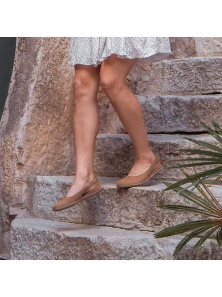Sabrinas barefoot de senhora Be Lenka - Bellissima 2.0 - castanho caramelo