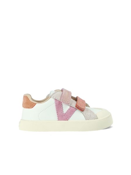 VICTORIA OLIVER Rosa