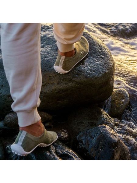 LEGUANO SCIO Green | Barefoot slip on boty