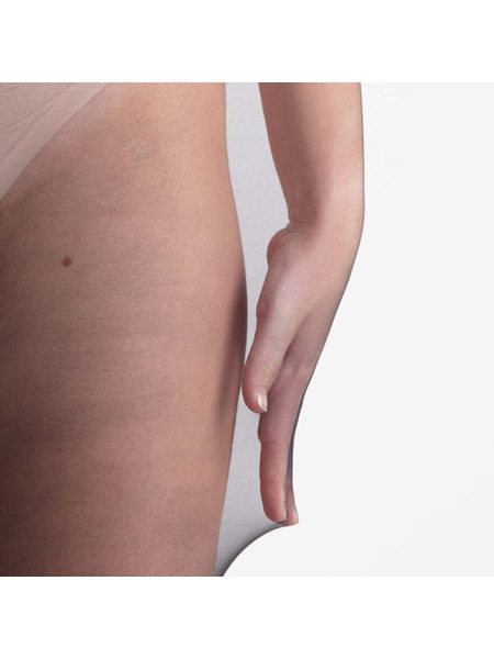 PUNČOCHY S KRAJKOVÝM PÁSEM NADOTEC KRÁSY 30 DEN Černá