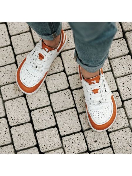 Barefoot sneakers voor dames en heren Barebarics Wave - wit-oranje