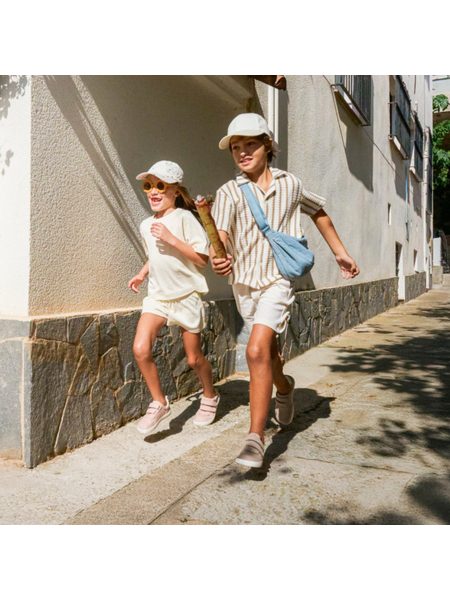 MURIS PETRA JUNIOR Make Up