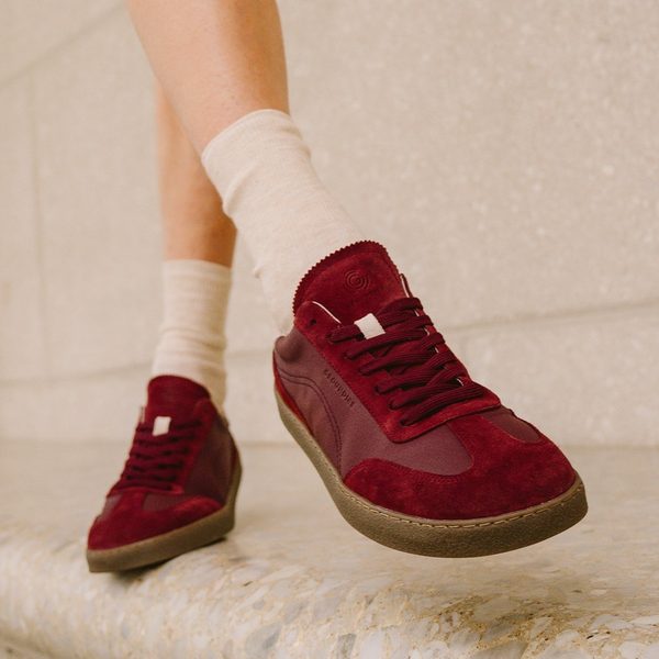 Adidași desculți pentru femei