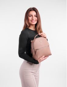 Ryanne Beige