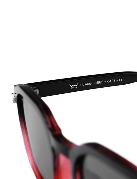 Elea V Pink