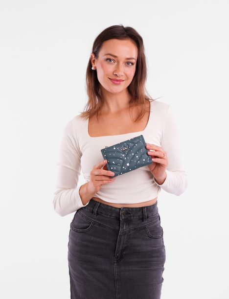 Faustina Blue