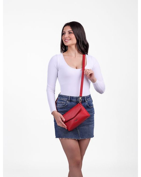 Leyra Red