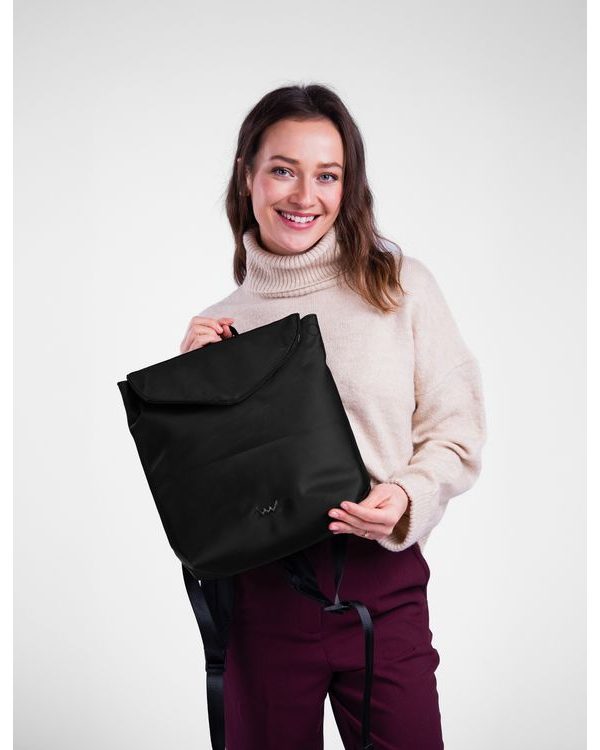 Joanna Small Black