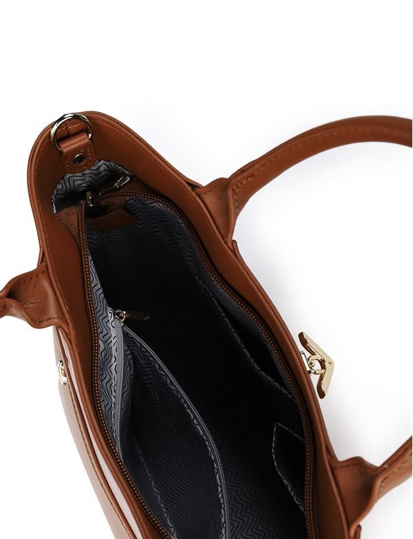 Christel Divide Brown