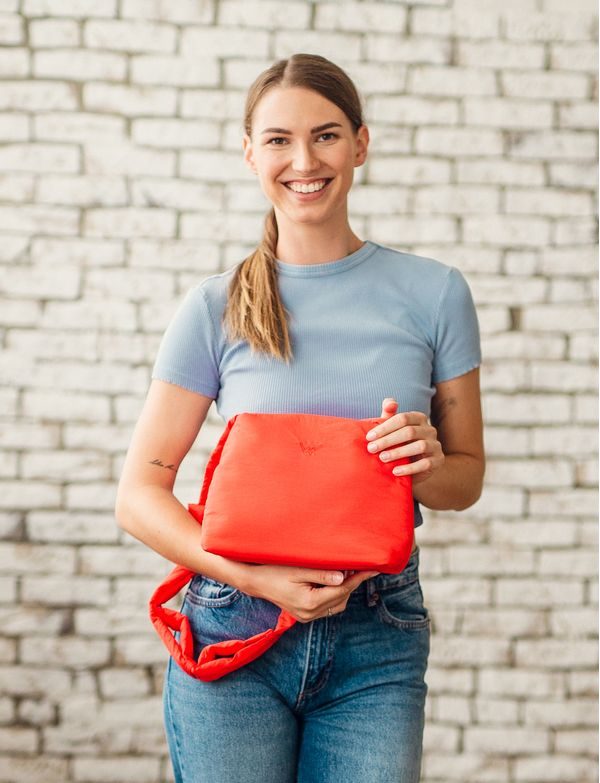 Cara Fluffy Coral Red