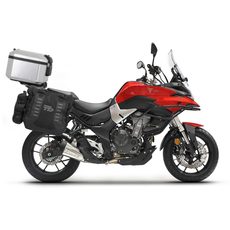 Complete set of SHAD TERRA TR40 adventure saddlebags and SHAD TERRA aluminium 37L topcase, including mounting kit SHAD Voge 500DS / 500DSX