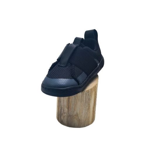 PEGRES SBF 63 capáčky černá