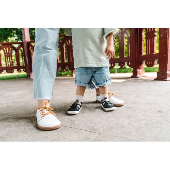 PEGRES BF 81 0.1 adult shoes white