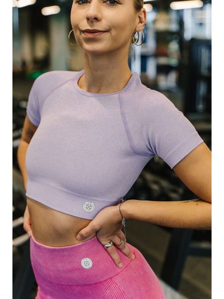 Sportovní tričko Fitko je láska - fialové s dírou jako hrom na zádech