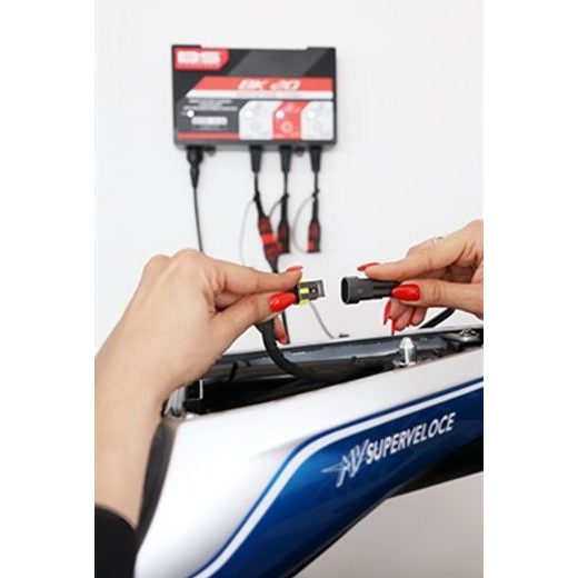 BS konektor BS-BATTERY PA02 pro MV Agusta