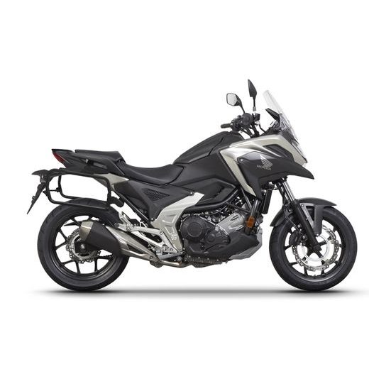 Kompletní sada černých hliníkových kufrů SHAD TERRA BLACK, 37L topcase 36L/36L boční kufry, včetně montážní sady a plotny SHAD HONDA NC 750 X 2021-