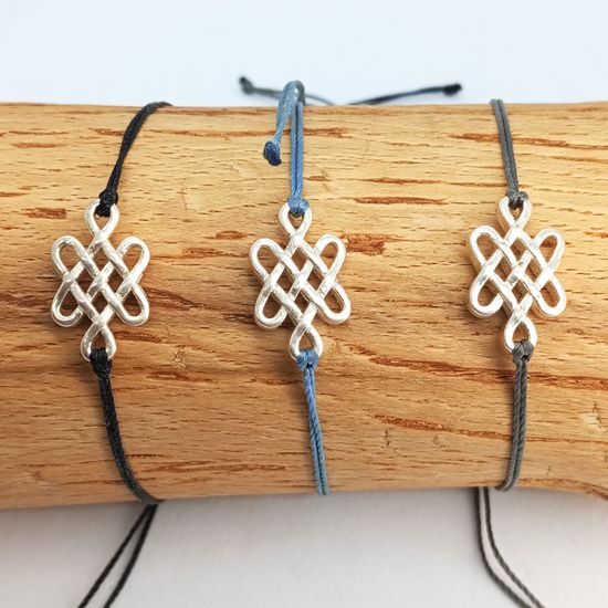 Náramek ZuzHam Stříbro Simple Tibetský nekonečný uzel