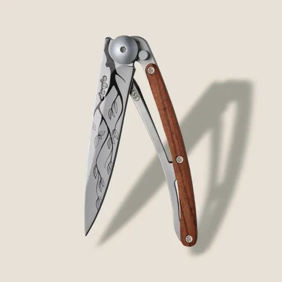 Nůž Deejo 9CB101 tattoo Coralwood 27g Tree