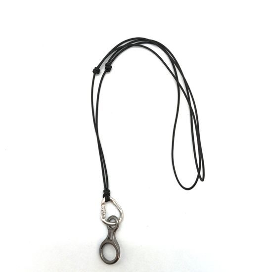 Přívěsek Sampaoli Carabiner & Eight BR-RH-RU black string