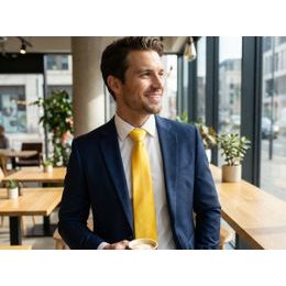 Cravata albastru deschis mat