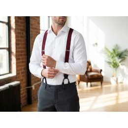 Bílé šle s béžovými koženými poutky