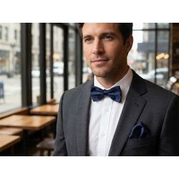 Hladký smotanový pánsky motýlik