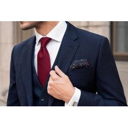Selyem díszzsebkendő kék-piros paisley mintával
