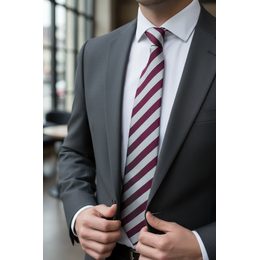 Cravata roz pudrat cu model Paisley