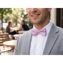 Károvaný fialový motýlik z bavlny