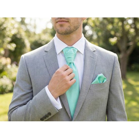 Mätová svadobná regata s jemným leskom