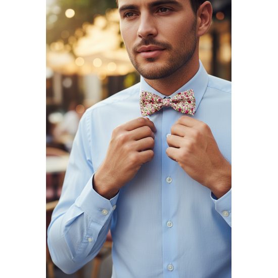 Baumwollfliege mit Blumenmuster