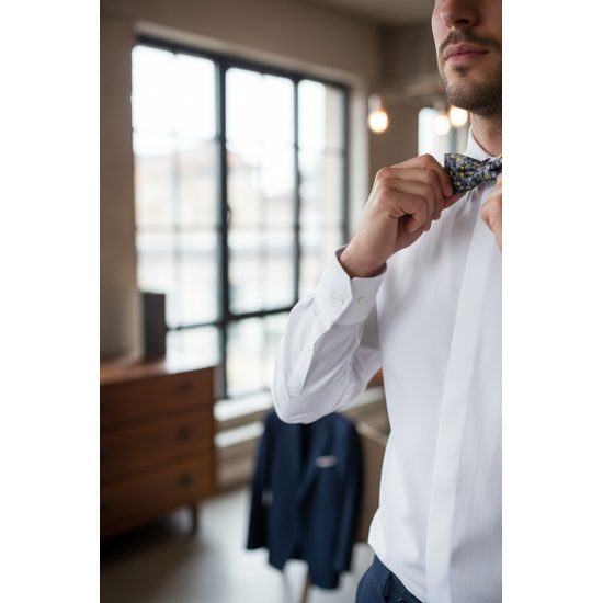 Klasyczna męska muszka w szary wzór