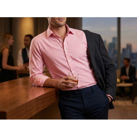 Slim koszula męska z różowymi kostkami i długimi rękawami