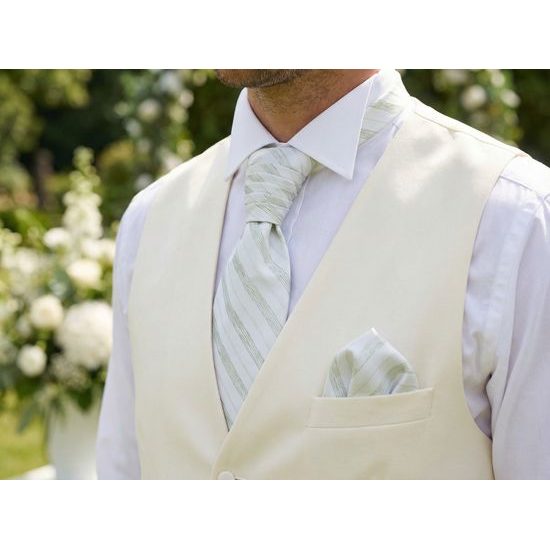 Krémová regata so zeleným lesklým prúžkom