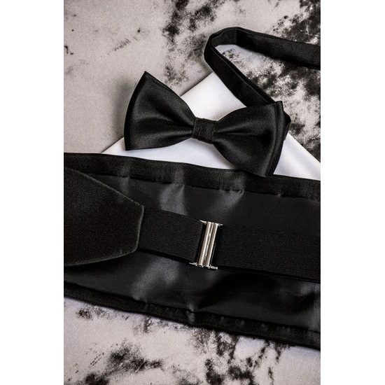 Schwarzes Smoking-Set – Kummerbund, Fliege und Einstecktuch