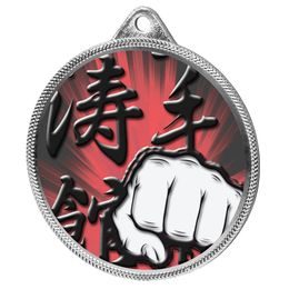 Medalla Plateada con Textura de Puño de Artes Marciales en Impresión 3D