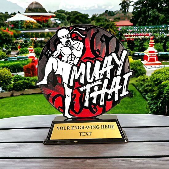 Trofeo Roswell en Acrílico Negro para Muay Thai