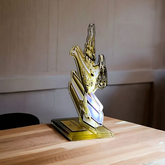 Trofeo Acrílico Cannes de Conocimiento