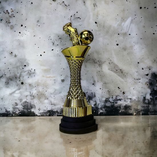 Trofeo de Fútbol de Triple Nivel