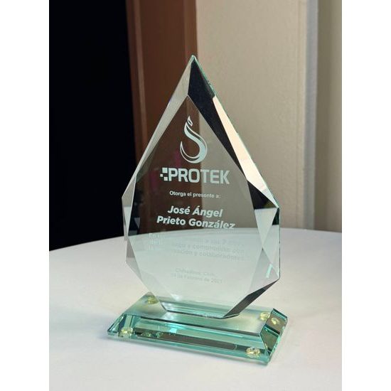 Premio de Cristal Jade Inez