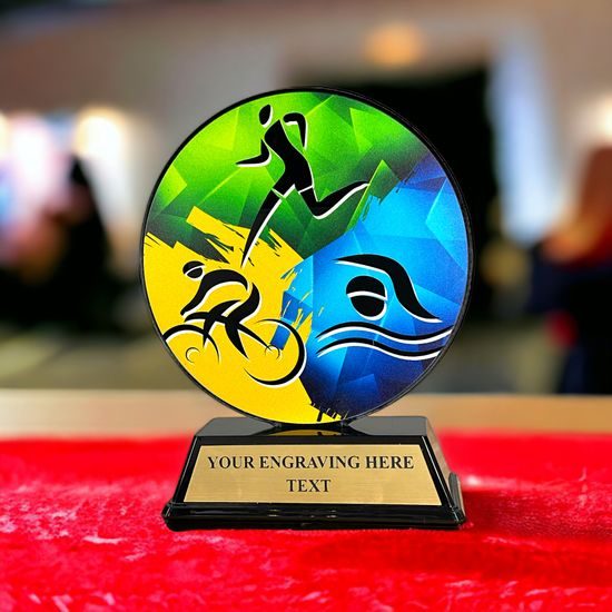 Trofeo Roswell en Acrílico Negro para Triatlón