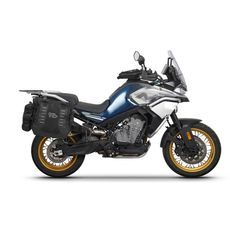 Sada bočných adventure vakov SHAD TERRA TR 40,vrátane montážnej sady SHAD CF MOTO 800MT