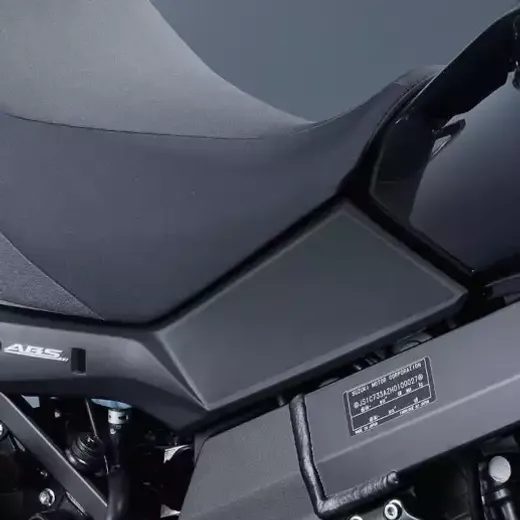 990D0-28K02-BLK Dolná ochranná folia