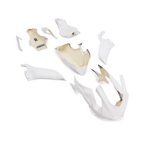 BN6-FRACF-00-00 Pretekárska kapotáž GYTR R