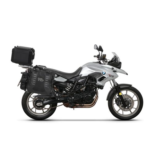 Kompletná sada sedlových brašní SHAD TERRA TR40 adventure a hliníkového kufra SHAD TERRA BLACK 55L, vrátane montážnej sady SHAD BMW F 650 GS / F 700 GS/ F 800 GS (2008 - 2018)