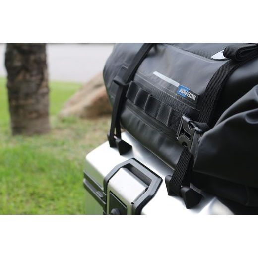 Vrchný hliníkový kufor na motorku SHAD Terra TR37 D0TR37100