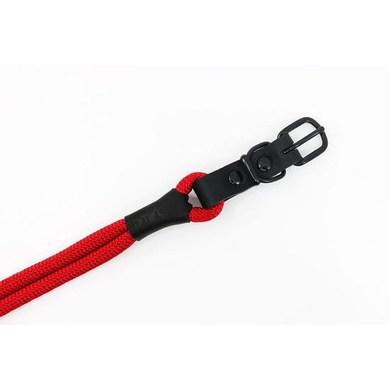 Aminela Obojek lano s kůží černé kování červená