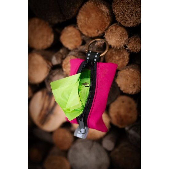 Aminela pouzdro na psí sáčky růžové