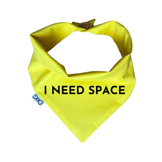 FUNKY DOG Žlutý šátek pro psa s nápisem